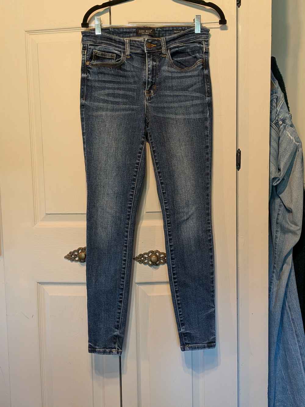 Judy Blue Medium Wash Skinny Jeans 28x29